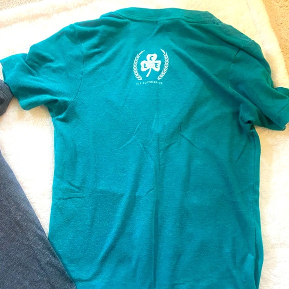 Bundle of CLE Clothing Tshirts Unisex Sizing - Picture 4 of 7